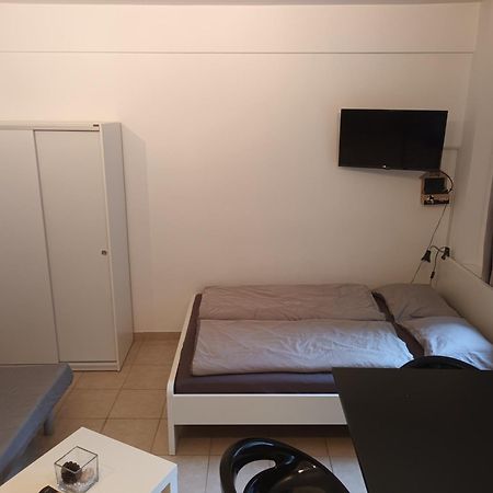 Palm Beach Apartment Peraia מראה חיצוני תמונה